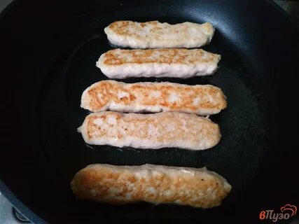 Палочки на сковороде