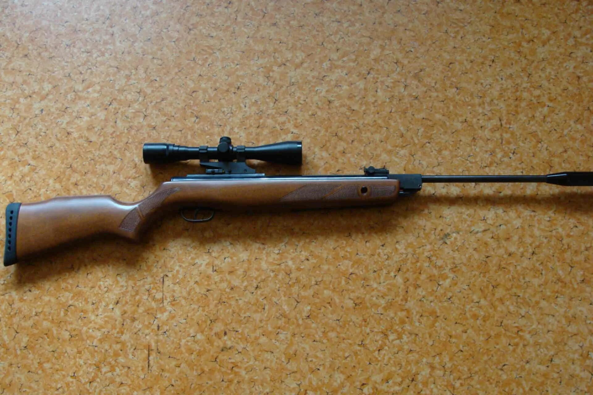 Купить гамо хантер. Гамо Хантер 1250. Винтовка Gamo Hunter 1250. Оптика на Гамо Хантер 1250. Задник Gamo Hunter 1250 под ГП.