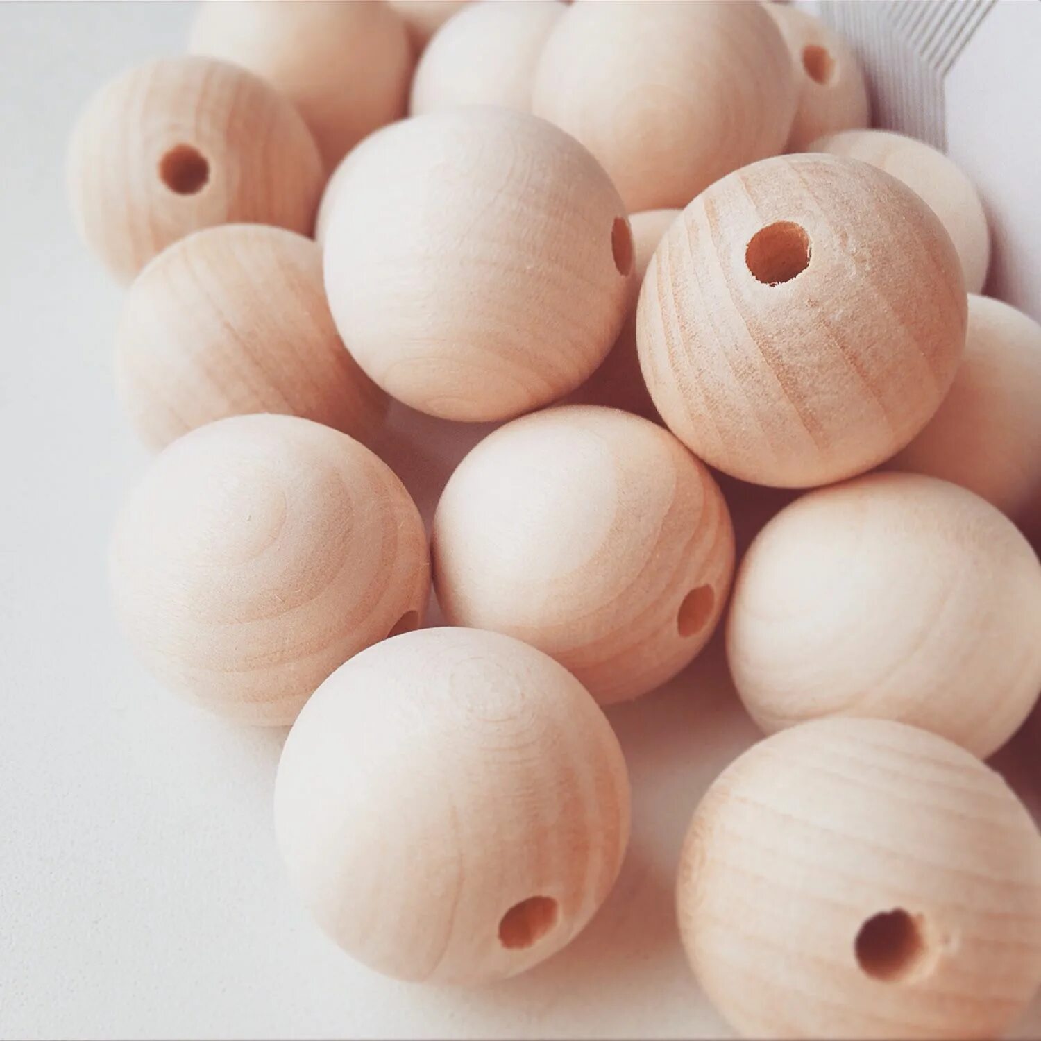 Деревянные Бусины. Шар деревянный. Деревянный шарик заготовка. Бусины деревянные 25 мм. Деревянный шарик в керосине