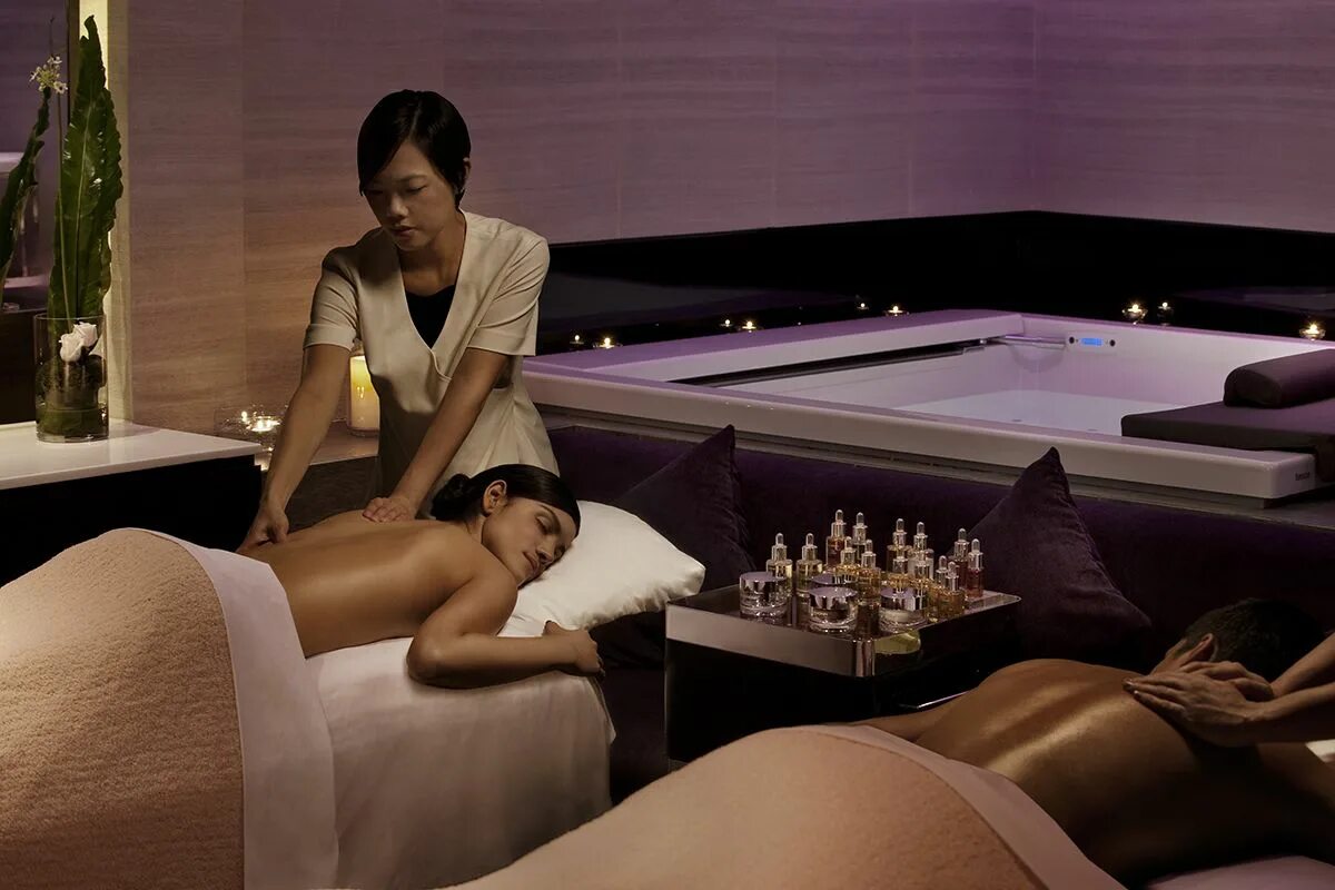 тайский боди массаж. спа салон массаж. рассказы массажный салон. тайский массаж для мужчин. салон красоты массаж.