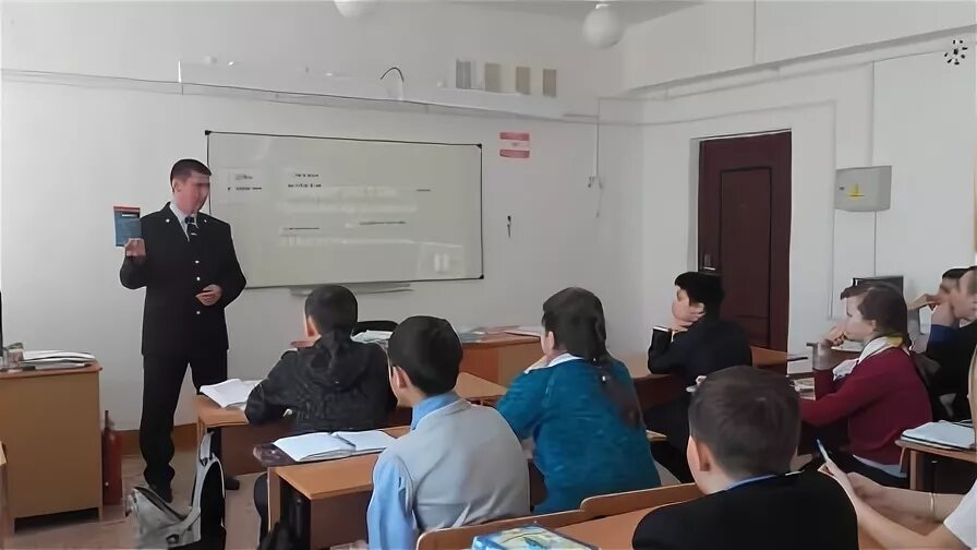 кармаскалы школа. мероприятия повышения исторической грамотности молодёжи в школе. сош 2 кармаскалы. 2 школа село кармаскалы. дюсш кармаскалы.