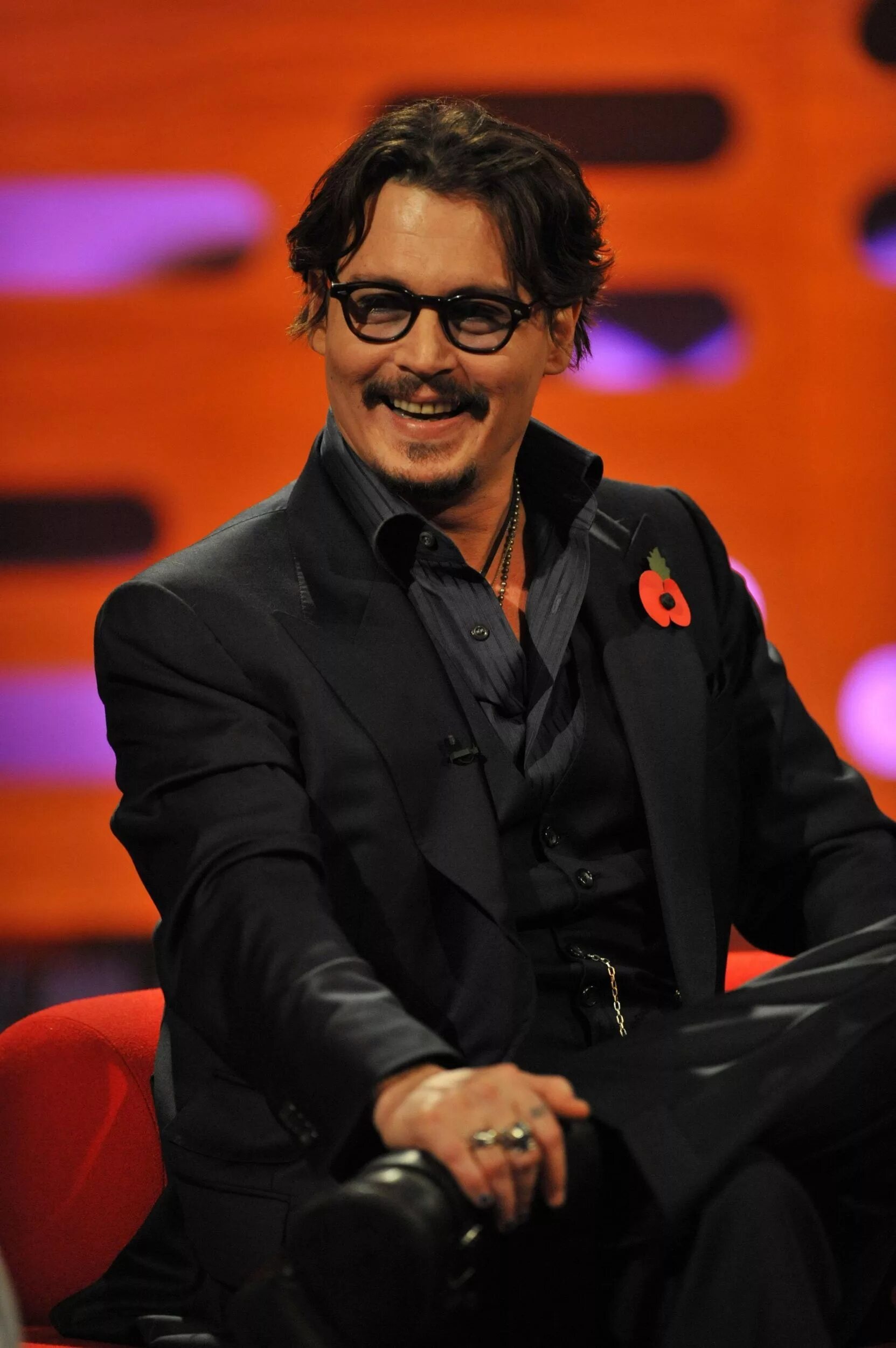 джонни депп интервью. джонни депп интервью. джонни депп суд. гифка джонни депп. джонни депп редкое интервью.