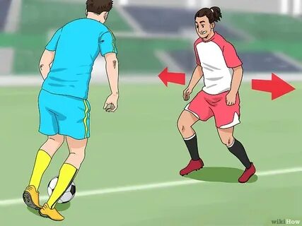 Защитник в футболе называется