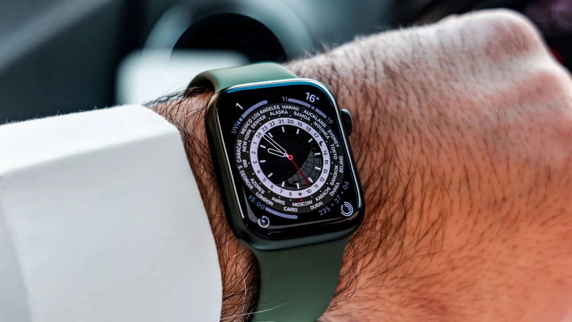 Часы эпл вотч 8. Apple watch Series 8 45mm. Apple watch Series 7 Green. Apple watch 8 Pro.
