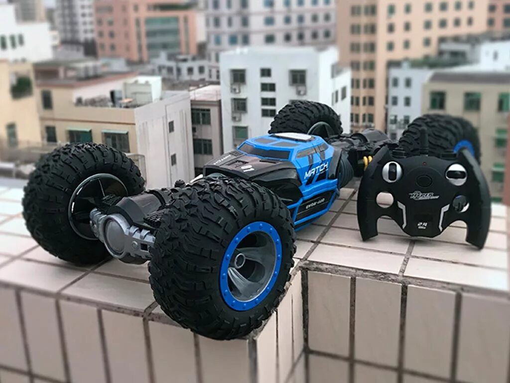 Машинка-перевертыш "skidding stunt car". Машинка перевертыш hyper skidding синяя. Машина р/у перевертыш 5588-609 +акб. Машина перевертыш skidding 031. Перевертыш обзор.