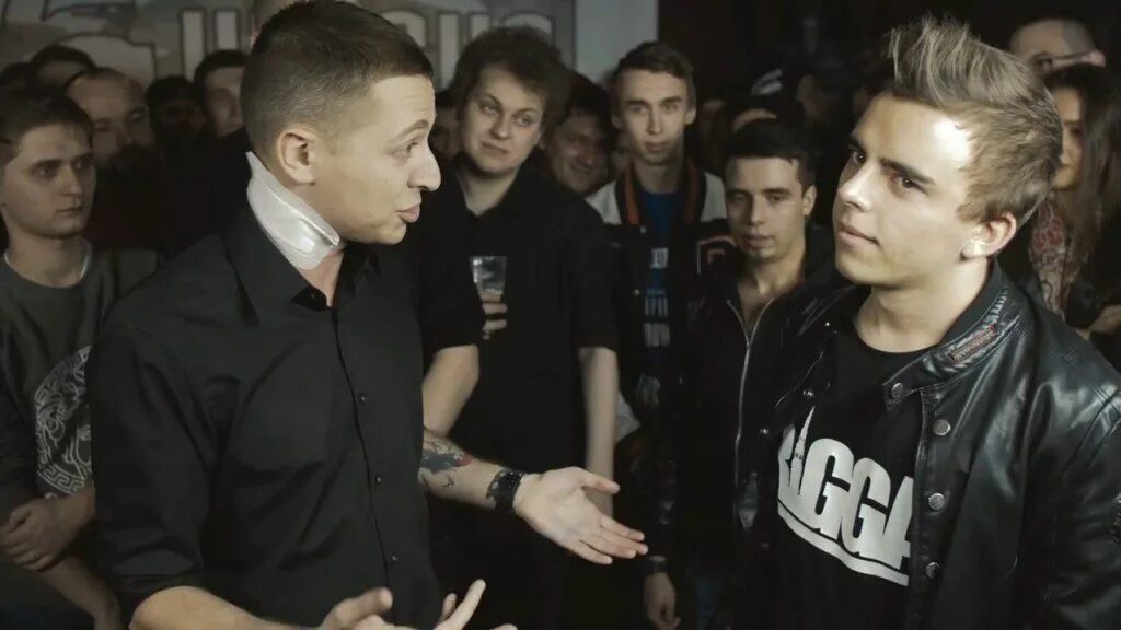 Versus оксимирон vs джонибой. Оксимирон джонни. Оксимирон версус джонибой. Oxxxymiron vs джонибой. Оксимирон версус джонибой.