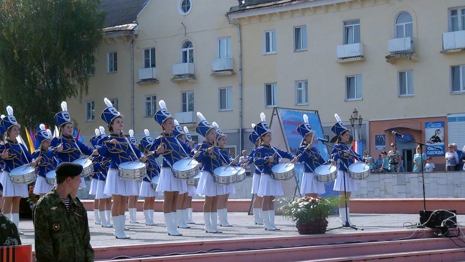 Рп5 людиново. Людиново Калужская область. Людиново город. Население Людиново Калужской области. Людиново шествие.