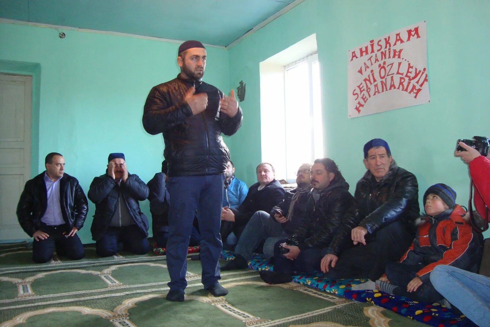 Турков месхетинцев. Турки-месхетинцы в Ростовской области. Мусульмане месхетинцы. Известные турки-месхетинцы. Месхетинцы фото.