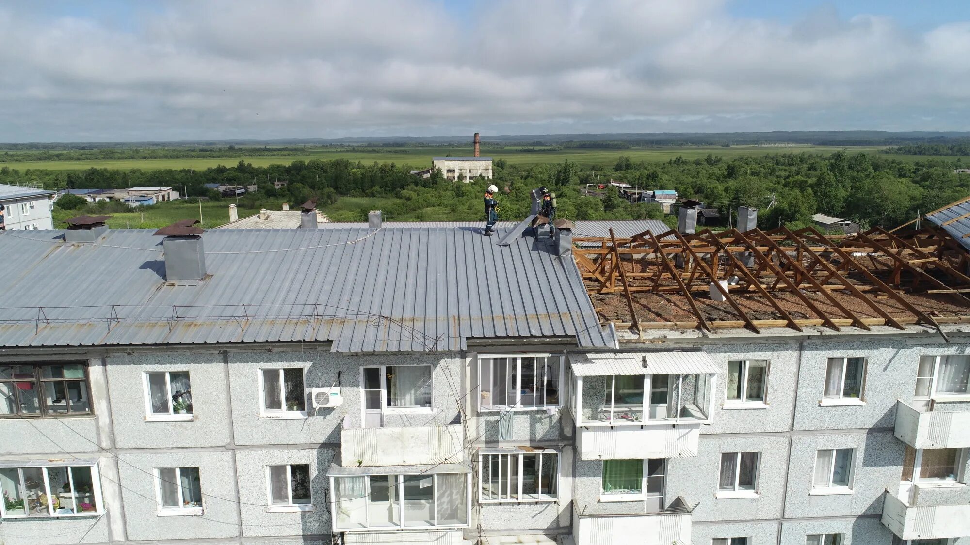 Смерч в Благовещенске. Фасады и кровля Благовещенск Чигири. С Никольское Амурская область. Благовещенск с высоты птичьего полета. Никольское амурская область