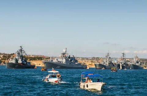 Сколько кораблей в севастополе