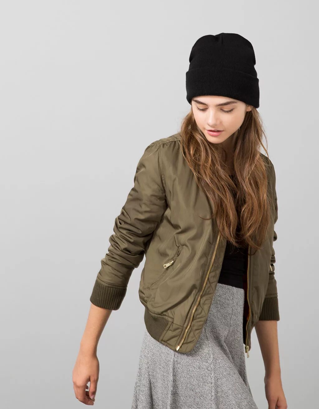 шапка к бежевой куртке. 1 куртку шапку. 1 куртку шапку. 1 куртку шапку. шапка к пуховику хаки.