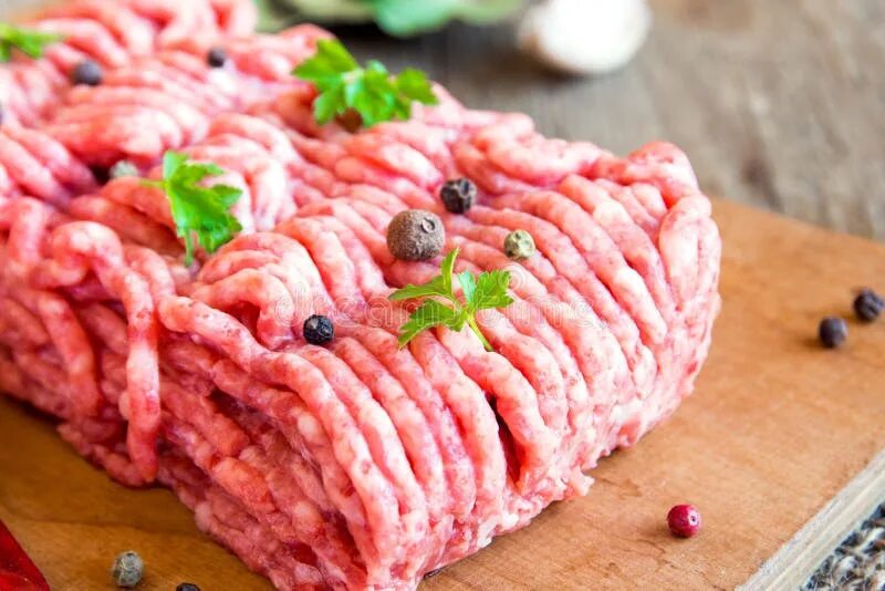 Полувяле 4 ое мясо. Фаршш. Minced Lamb. Mincer meat of Lamb. Pork mince.