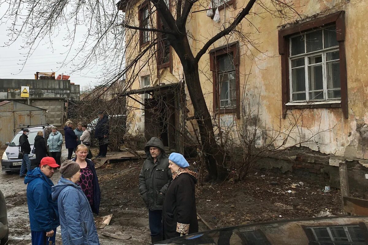 Жилье под расселение. Переселение аварийного жилья Хабаровск. Расселение из ветхого жилья Хабаровск. Дом для переселенцев Хабаровск. Новостройки под расселение на Аэродромной в Хабаровске.