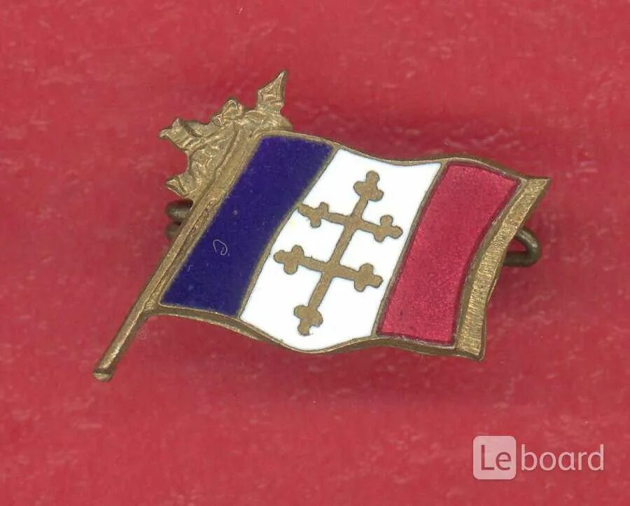Лотарингский крест символ франции. Флаг свободной франции. Флаг свободной франции. Французский флаг с крестом. Флаг франции 1940-1944.