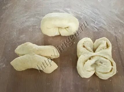Булочки с сахаром из дрожжевого форма