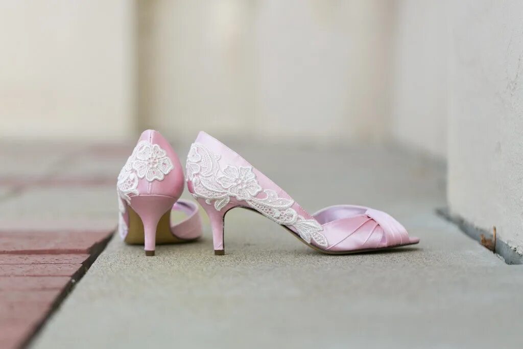 Туфли розовые. Туфли розовые модные. Нежно розовые туфли. Пыльно розовые каблуки. Розовые туфли есть