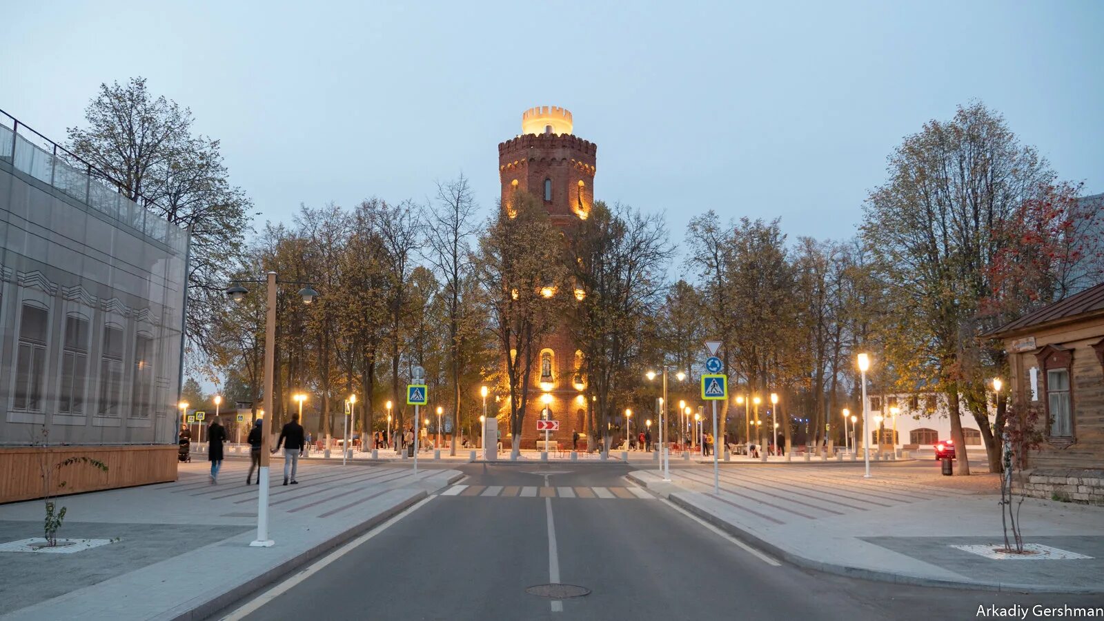 Зарайск благоустройство 2020. Благоустройство зарайска. Зарайск город благоустройство. Красноармейская улица зарайск после реконструкции. Зарайский кремль зарайск.