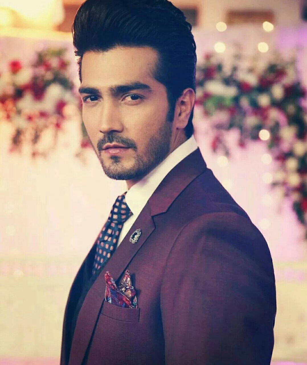 Сами хан пакистанский актер. Вахид кхан. Азаан кхан. Шехзад шейх индийский актер. Омер шехзад пакистанский актер.