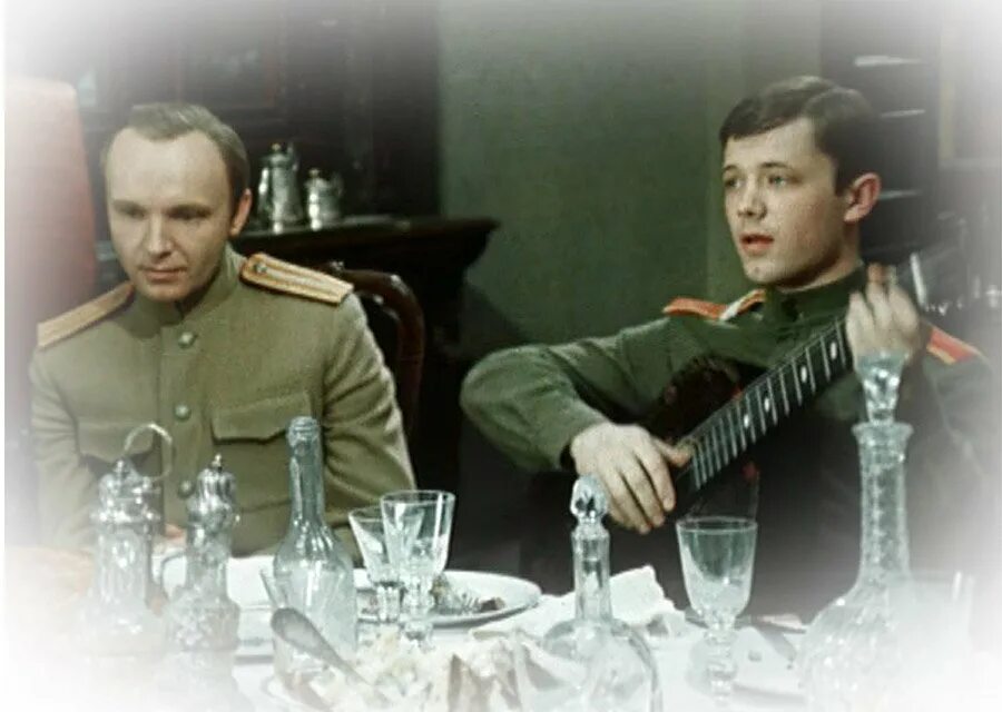 дни турбиных режиссер. дни турбиных (в. дни турбиных режиссер. басов, 1976,. белая гвардия булгаков фильм 1976.