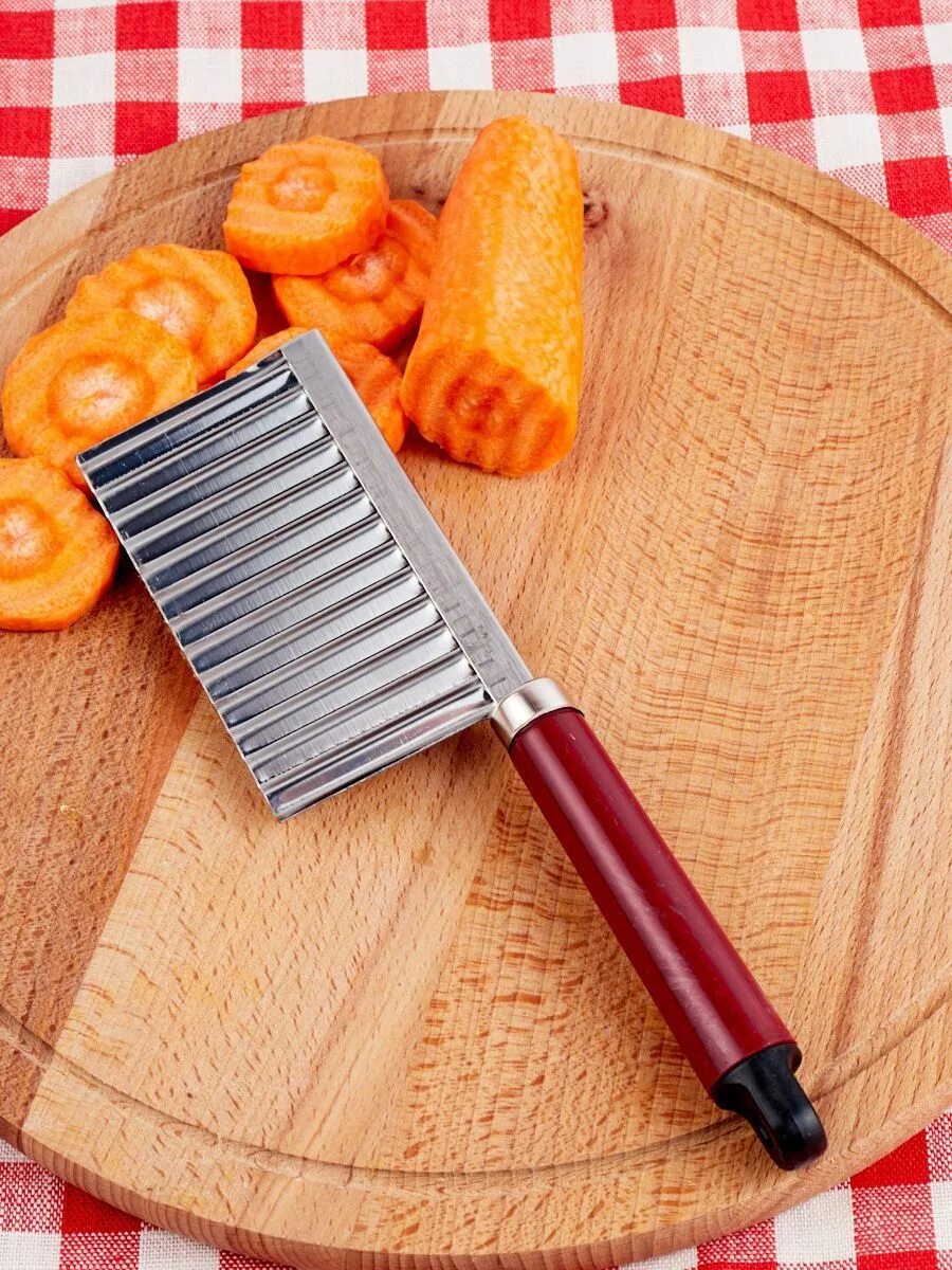 Волнистый нож для нарезки. Ножи для фигурной нарезки овощей и фруктов. Нож для фигурной резки овощей. Волнистый нож для нарезки. Волнистый нож для нарезки.