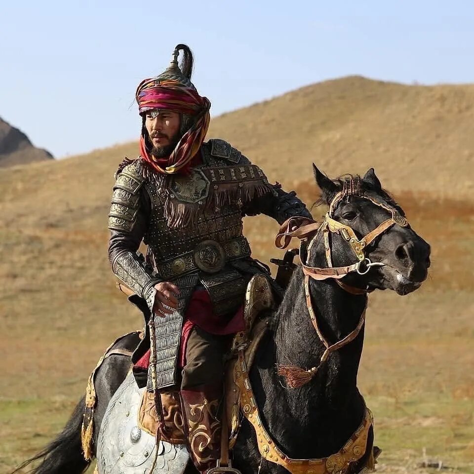 Мистер смерть терри пратчетт. Монгол шуудан разговор со смертью клип. Александр забрин фотограф. Алтай шаман чингиз. Смерть терри пратчетта.