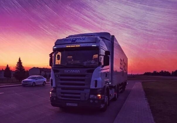 Про дальнобой новое. Про дальнобой новое. Дальнобой песни. Скания россия дальнобой. Mercedes actros 2023 дальнобой.