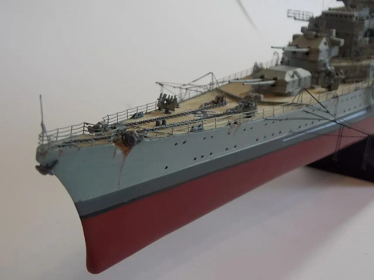 Принц ойген тяжёлый крейсер. Prinz eugen 1938 модель. Prinz eugen 1938. Prinz eugen 1938 фото. Крейсер принц ойген.