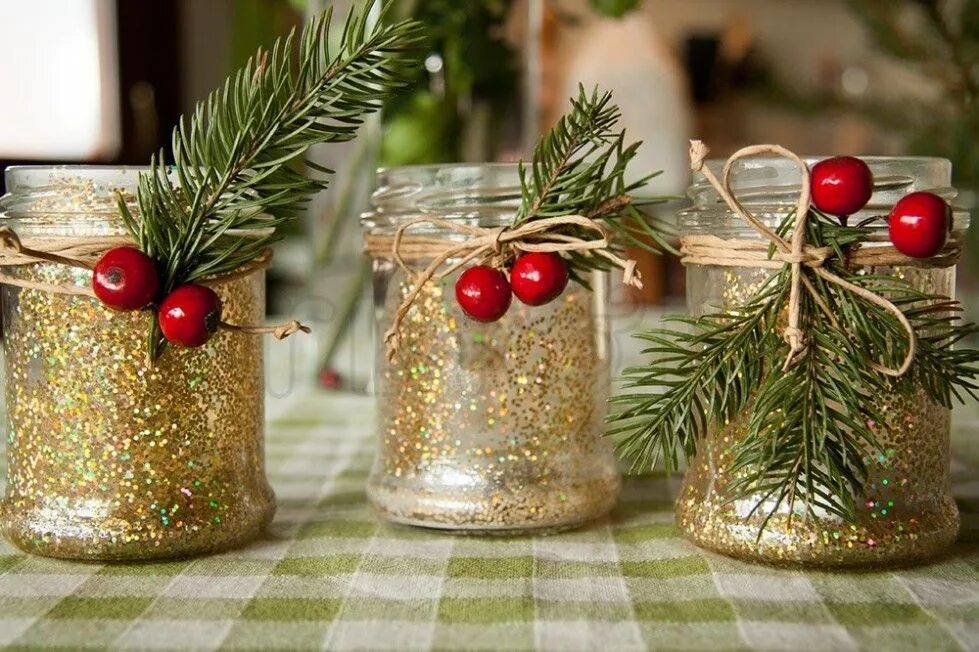 декор баночек своими руками новый год. новогодние украшение баночек. декоративные баночки. подсвечник из стеклянной банки. новогодний декор своими руками оригинальные идеи.