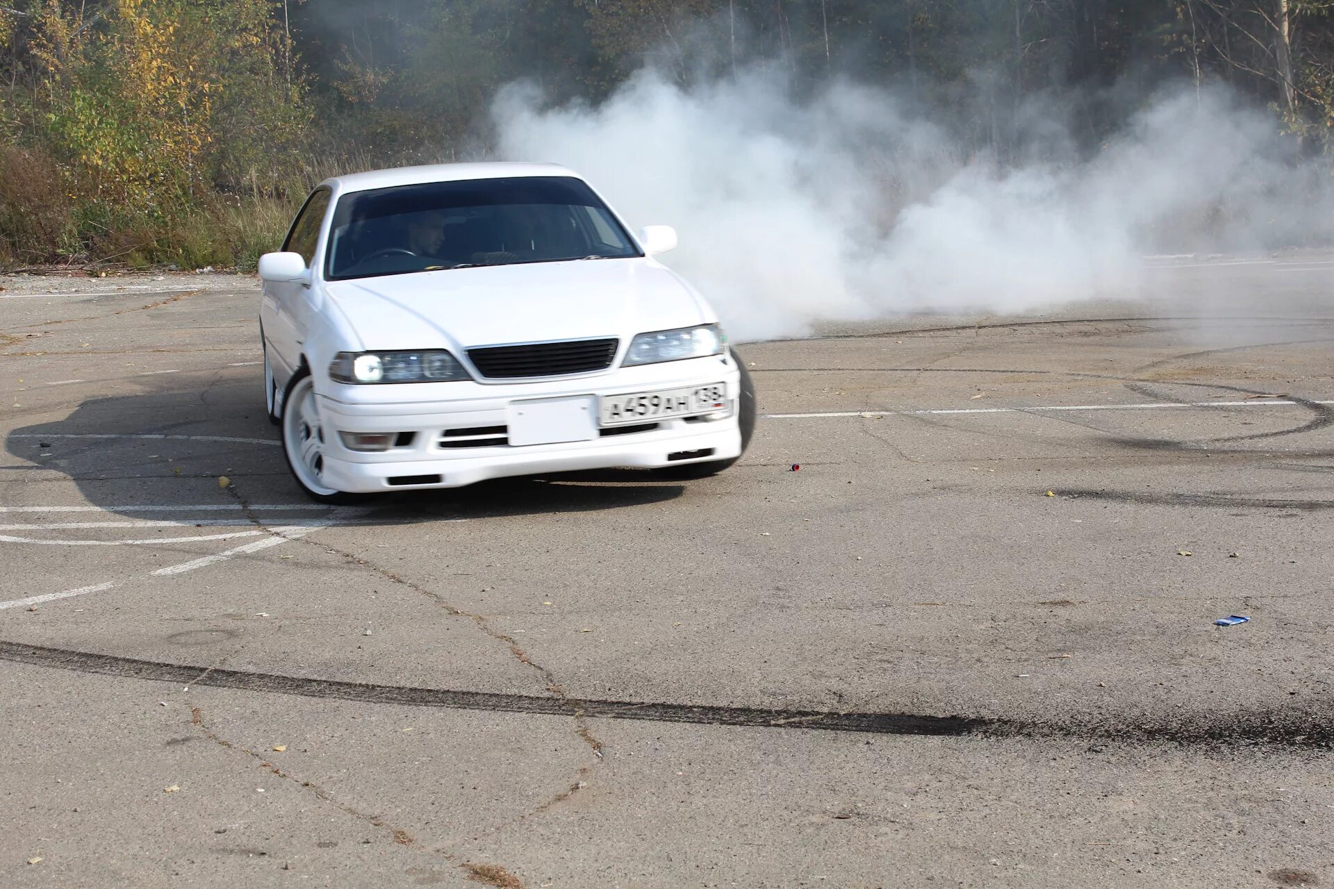 Drift white. Toyota Mark 2 дрифт.