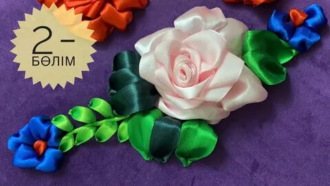 Тәбетті сүйкімді Райли Рид қара жігіттің траховкасынан айғайлайды