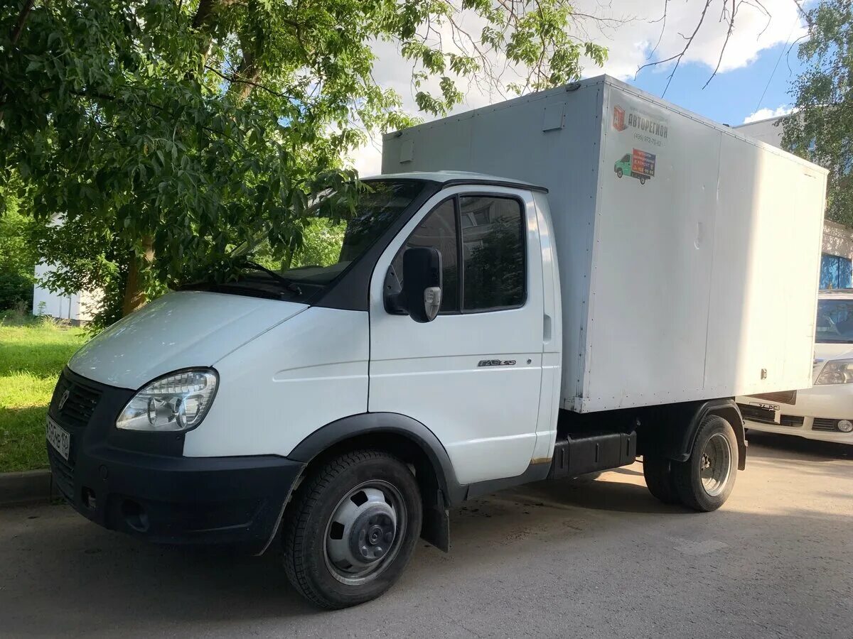 Газ 3302 2011 года. Газ 3302 2008 года. Газ газель 3302 белая. Газель 3302 2001. Газ 3302 2009 года.