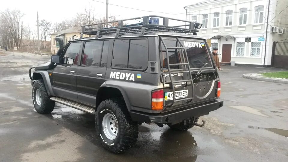 Патрол 60 купить. Ниссан Патрол y60. Ниссан Патрол 60. Nissan Patrol 1995 y60. Патрол 60 кузов.