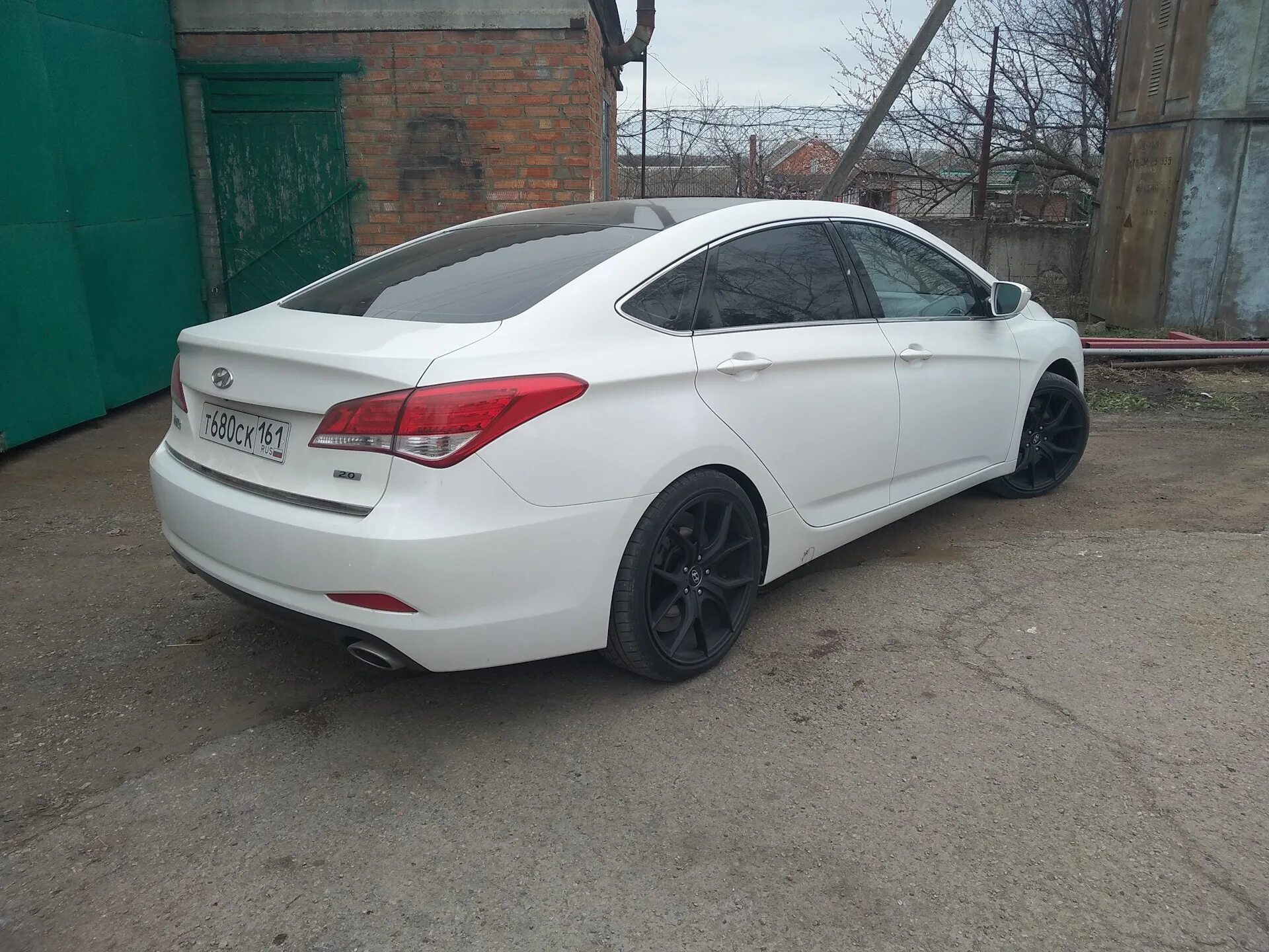 Hyundai i40 диски. Hyundai i40 диски r18. R16 hyundai i40. Hyundai i40 диски. R16 hyundai i40.