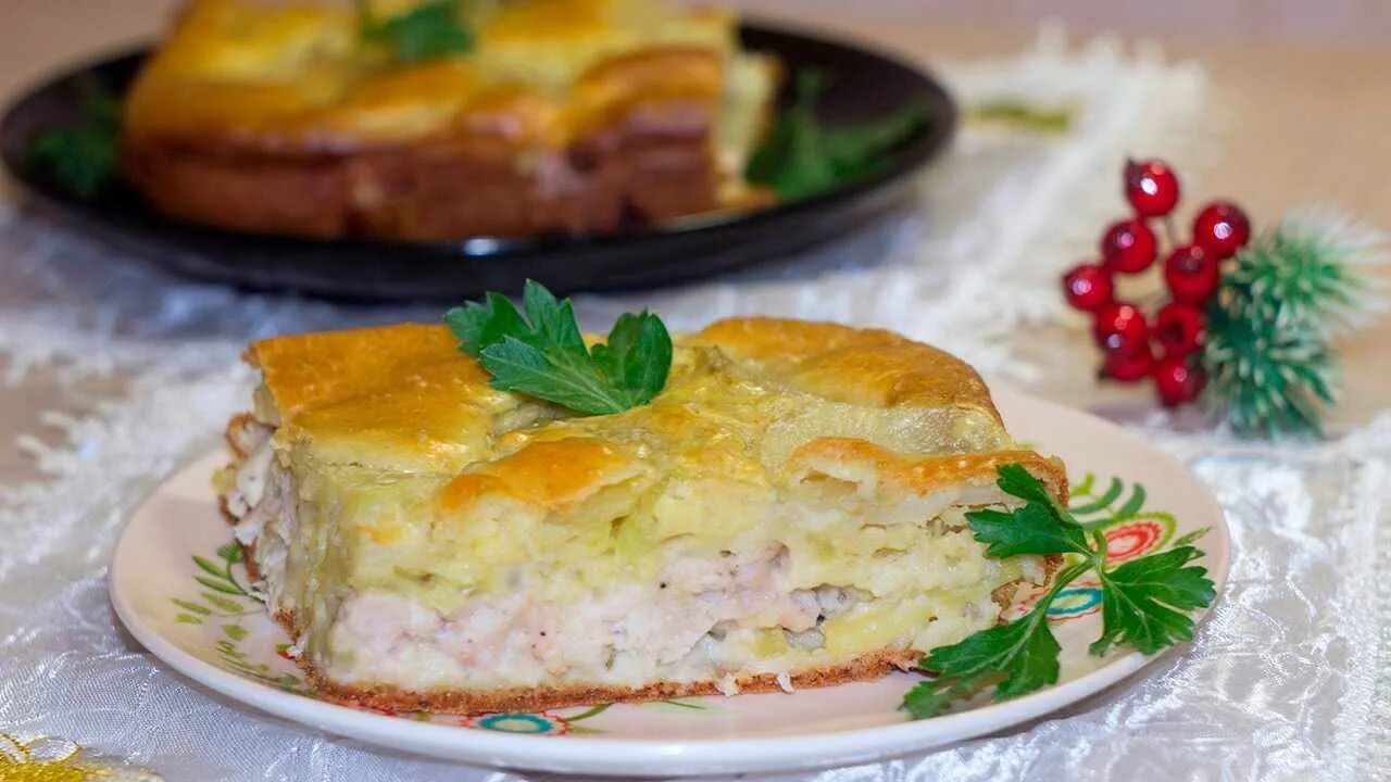 Рецепт заливного пирога с грибами и картошкой. Заливной пирог с курицей. заливной пирог с курицей и картошкой. заливной пирог с курицей и сыром. заливной куриный пирог на скорую руку.