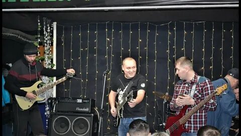 Группа перекресток