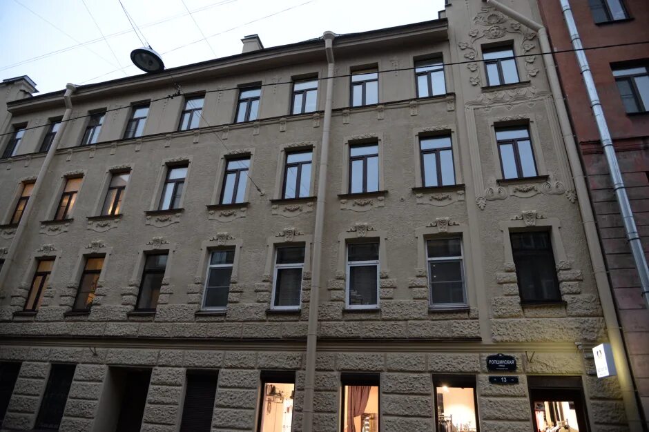 Санкт-петербург, ул. Здание лит. Чехова, 141. Здание лит. 1.