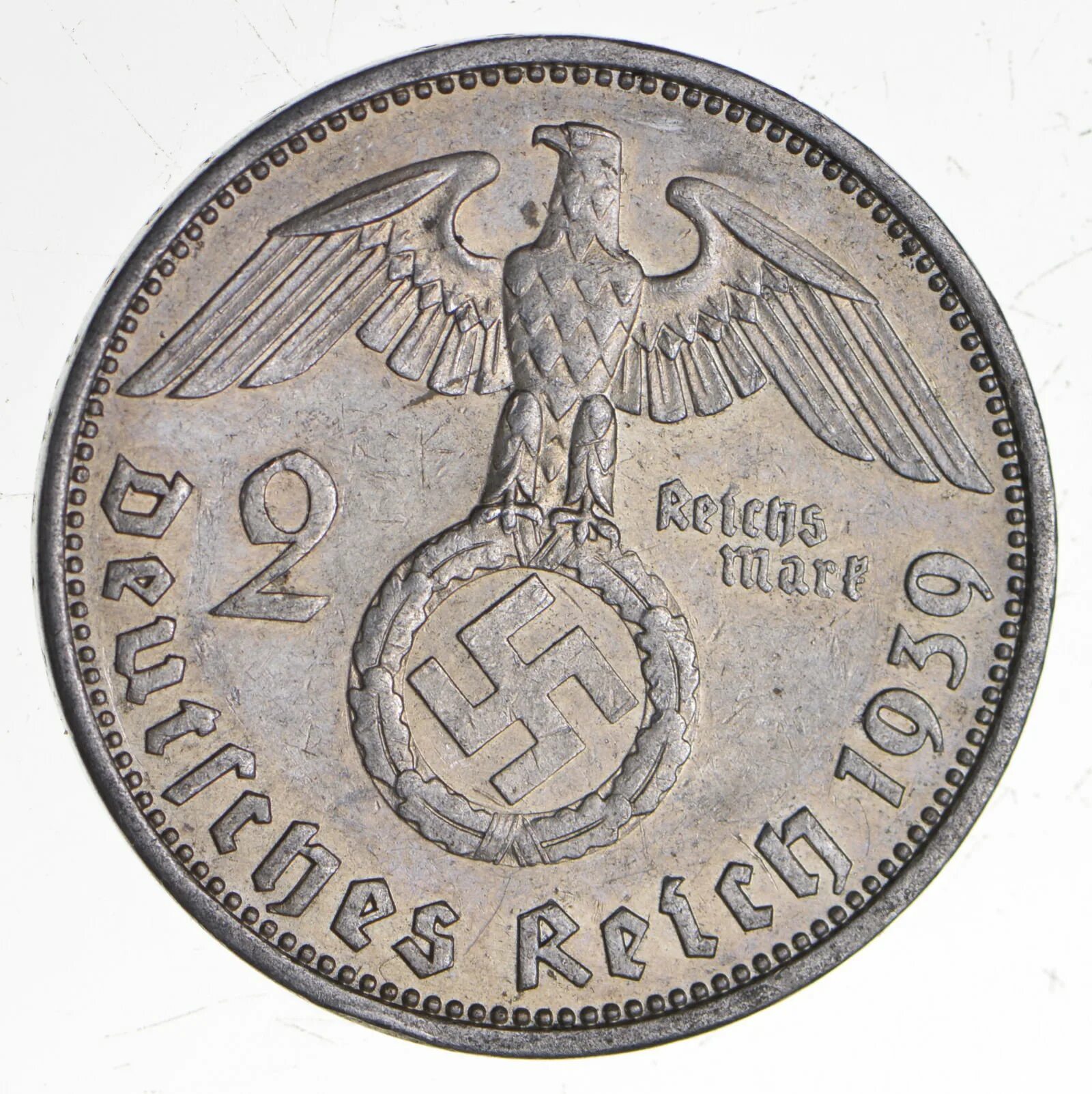 Монета немецкая 5 deutktnes Relin 1937. Монетка 1939 Германия. Немецкие монеты второй мировой войны. Монета 1937 немецкая со свастикой. 5 рублей 1945