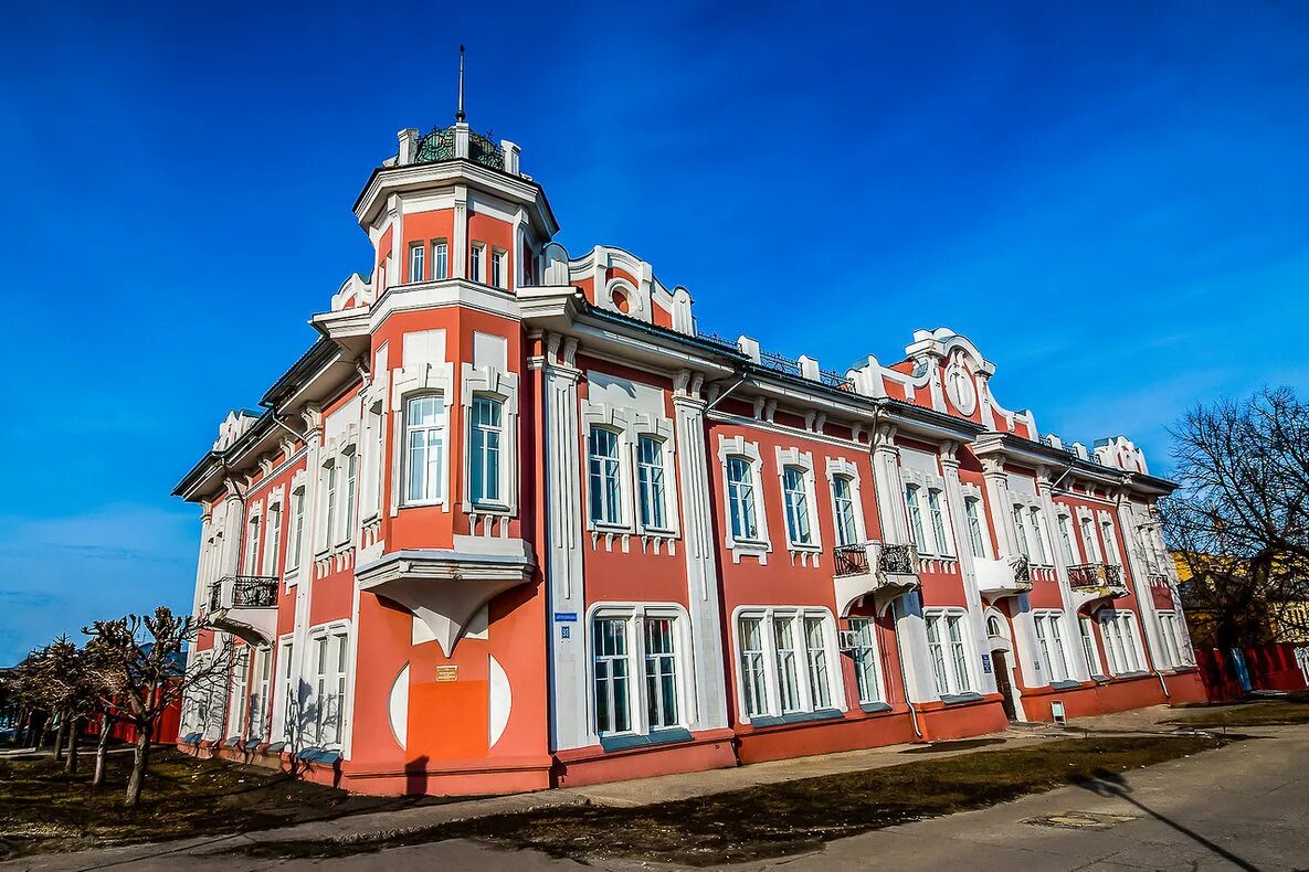 Городской сайт тамбова. Тамбов Купеческий город. Тамбов Модерн архитектура. Модерн Комсомольская Тамбов. Дом купца Селезнева Тамбов.