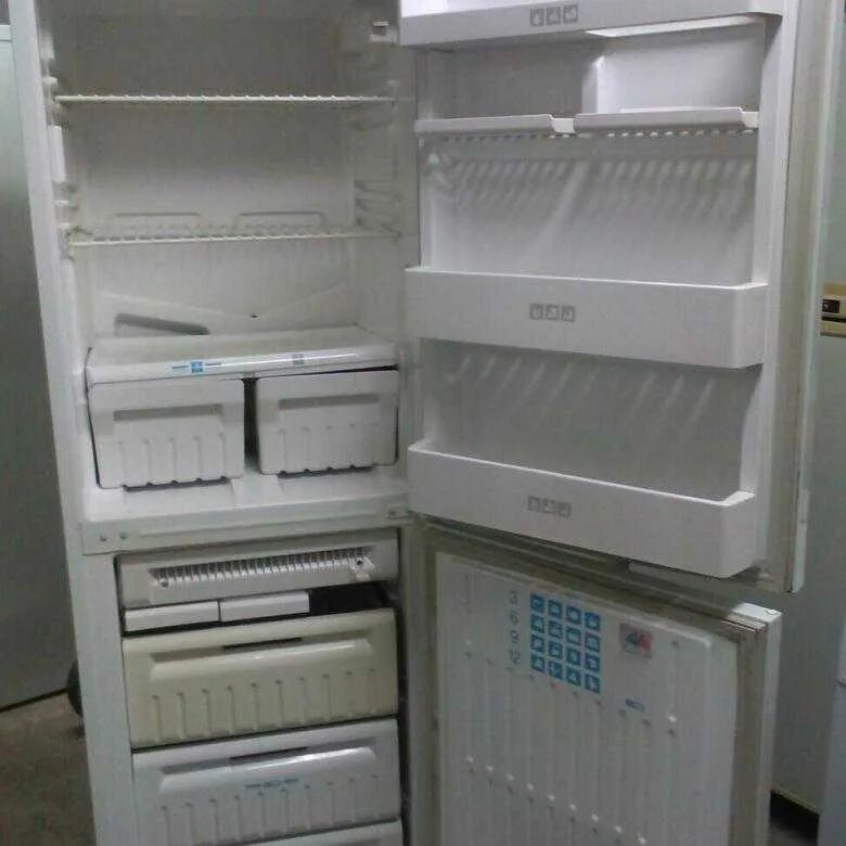 Холодильник Стинол 103 двухкамерный. Холодильник Stinol 116. Холодильник Stinol 102 Elk. Холодильник Stinol 110. Купить холодильник б у в новосибирске