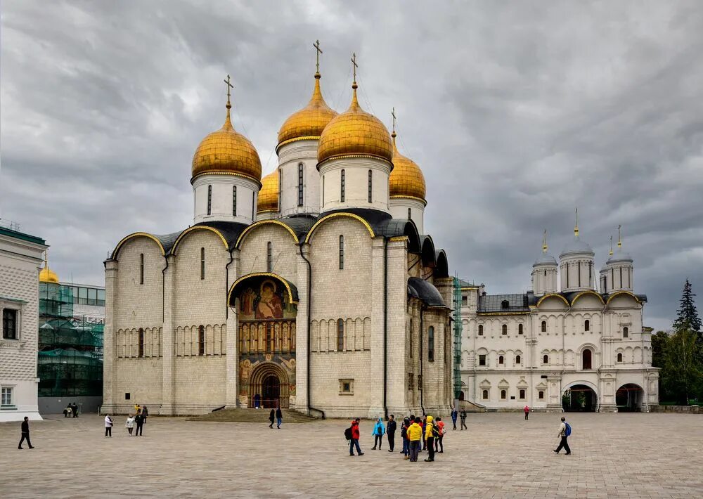 Соборная площадь 6. Соборная площадь 6. Ансамбль соборной площади московского кремля. Соборная площадь кремля в москве храмы. Площадь арзамаса нижегородской области.