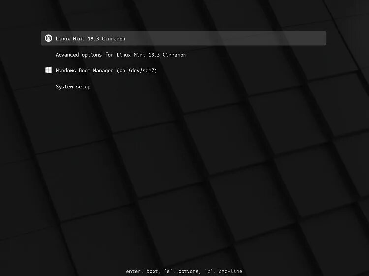 Почему не запускается линукс. Загрузочное меню линукс минт. linux mint boot menu. boot меню линукс. сравнение windows и linux.