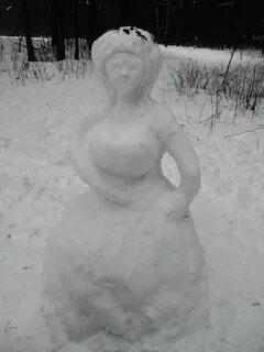Тает баба снеговая