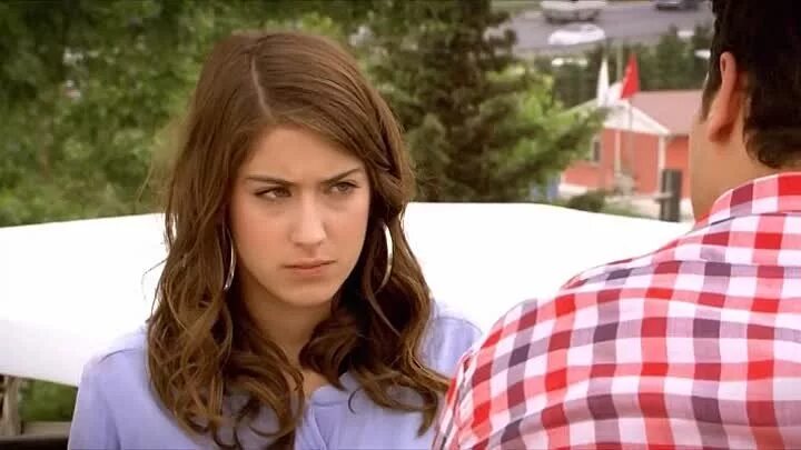 хазал кая 2022. назвала я её фериха (2011). назвала ее фериха. фериха эмир турецкий. чагатай улусой я назвала ее фериха.