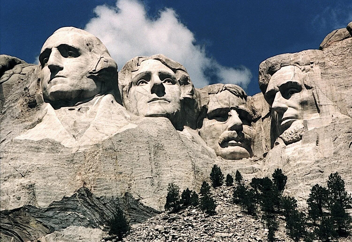 Рашмор сша. Гора рашмор (сша, южная дакота). гора рашмор джордж вашингтон. скала президентов сша гора рашмор. гора рашмор (mount rushmore).