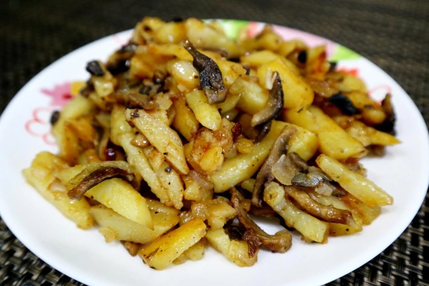 Как жарить картошку с мясом