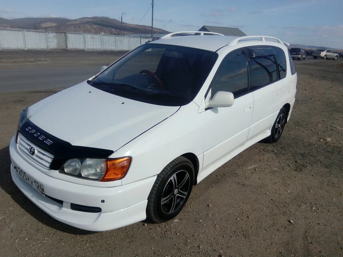 Тойота ипсум 1 поколение. Тойота Ипсум 1998. Toyota ipsum 1998. Тойота Ипсум 1998 автомат.