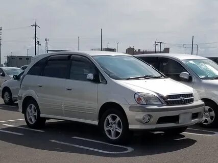 Toyota nadia