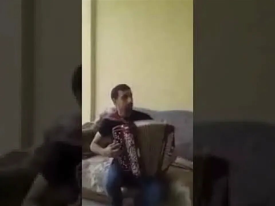 Король плащун цыган. Виджай плащун. Керя плащун давай друг друга украдем. Плащуны цыгане. Виджай плащун и лезгин белаш фото.
