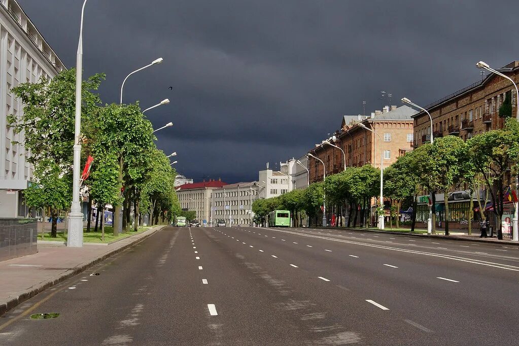 Фотографии ул. Проспект независимости. Минск проспект. Минск улицы. Минские проспекты.