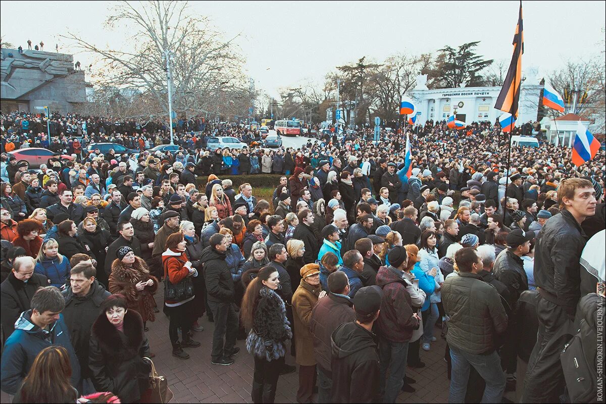 Митинг в Севастополе 2014. Митинг в Севастополе 23 февраля 2014. Митинг народной воли 23 февраля 2014 в Севастополе.